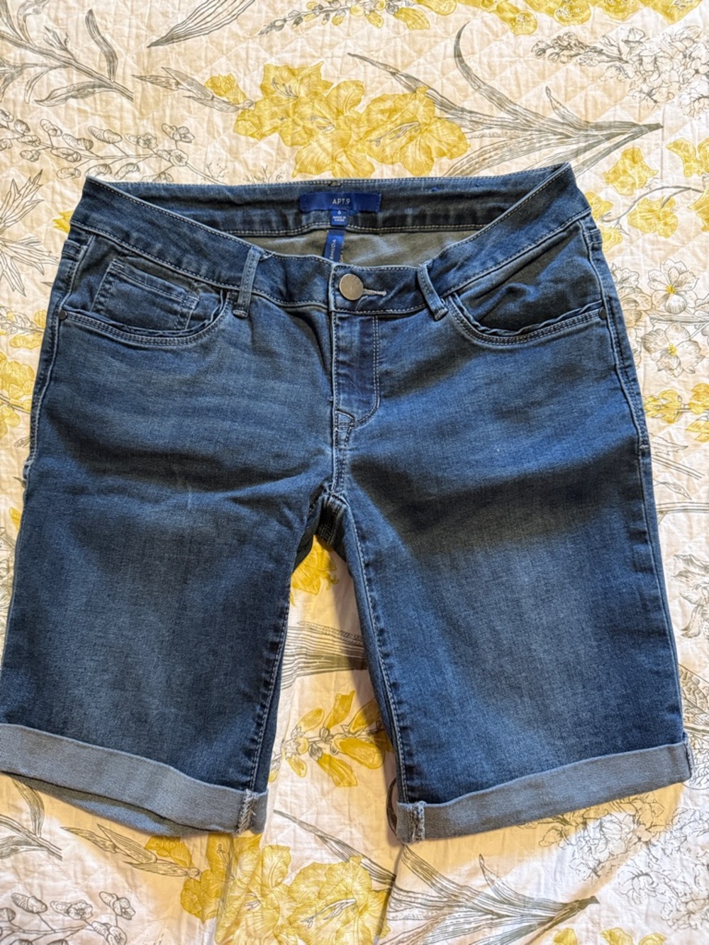 Apt. 9 Women's Dark Blue Rolled-Hem Denim Bermuda Shorts